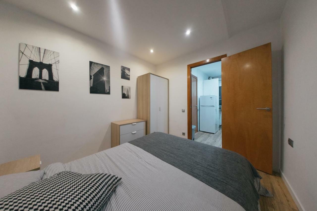 New Apartment Beside Barca Stadium 2 Л'Успіталет-да-Любрагат Екстер'єр фото